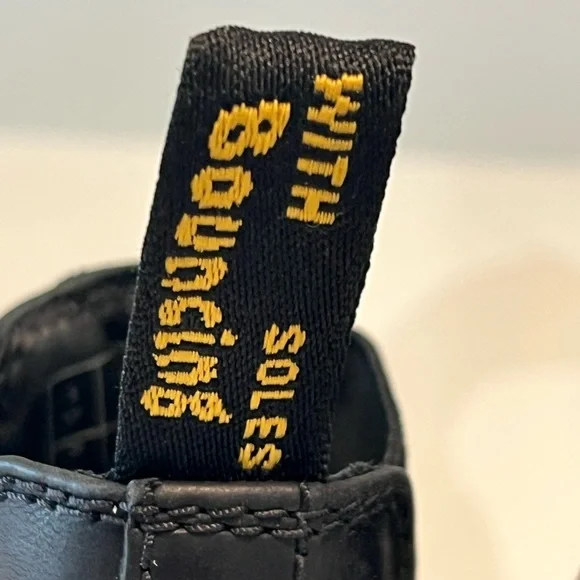 New $198 Dr. Martens Rometty leather black ankle Chelsea platform boots 36 5 - Picture 8 of 10